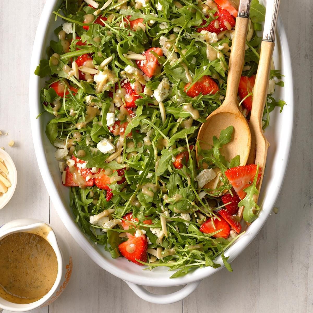 Arugula Salads: Year-Round Recipes & Bold Flavor Pairings